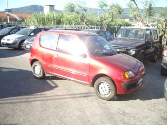 FIAT 600